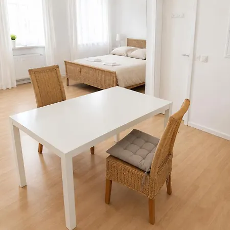 Altstadt Appartements, Zentral & Ruhig, Mit Parkplatz 2-4 Personen *