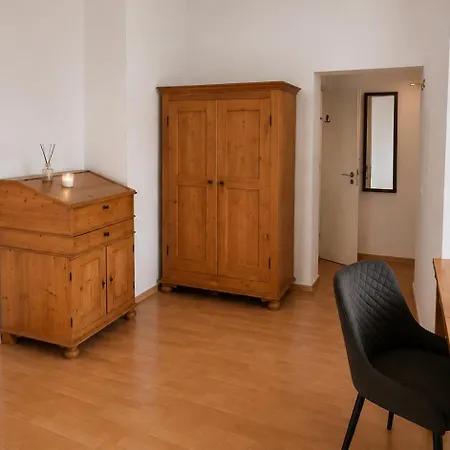 Altstadt Appartements, Zentral&ruhig, Mit Parkplatz 2-4 Personen Ellwangen